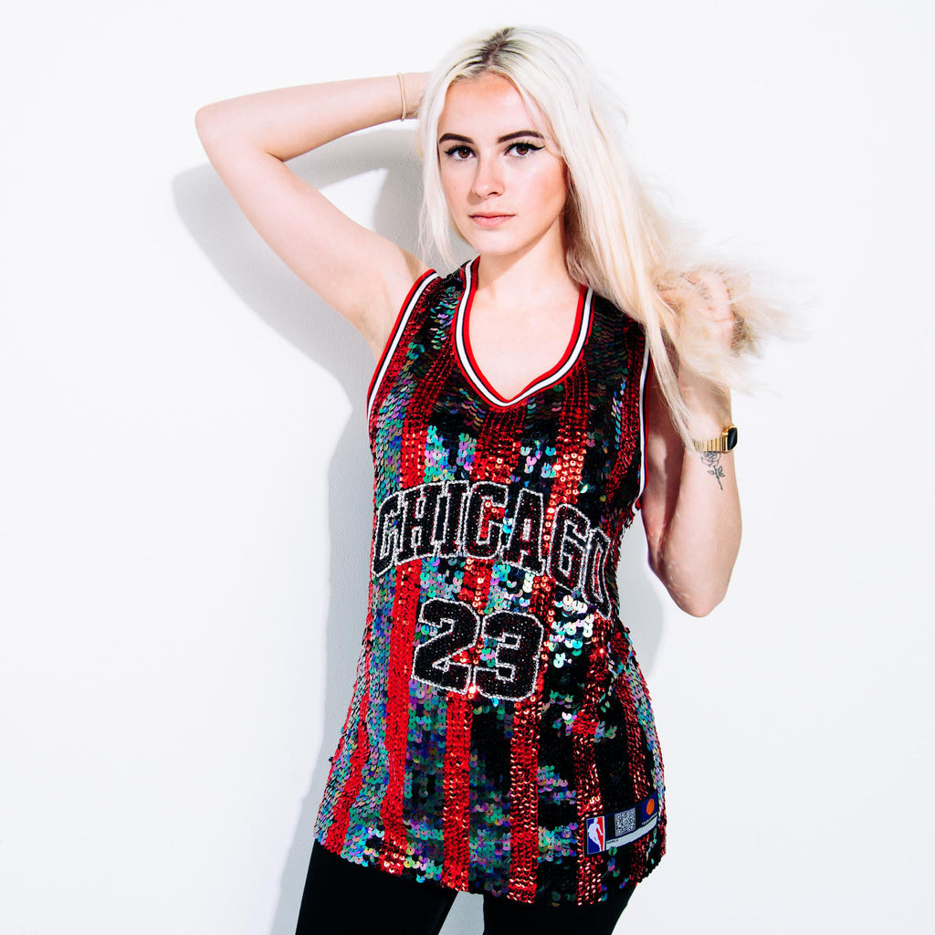 Customized Chicago Bulls Top 🏀